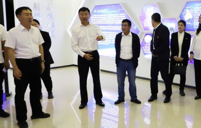 市审计局局长王宝山一行到九洲国际官网参观调研